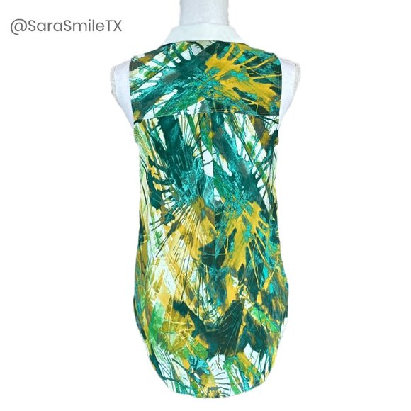 MOSSIMO Abstract Print Sleeveless Button Down Top - Picture 2 of 11
